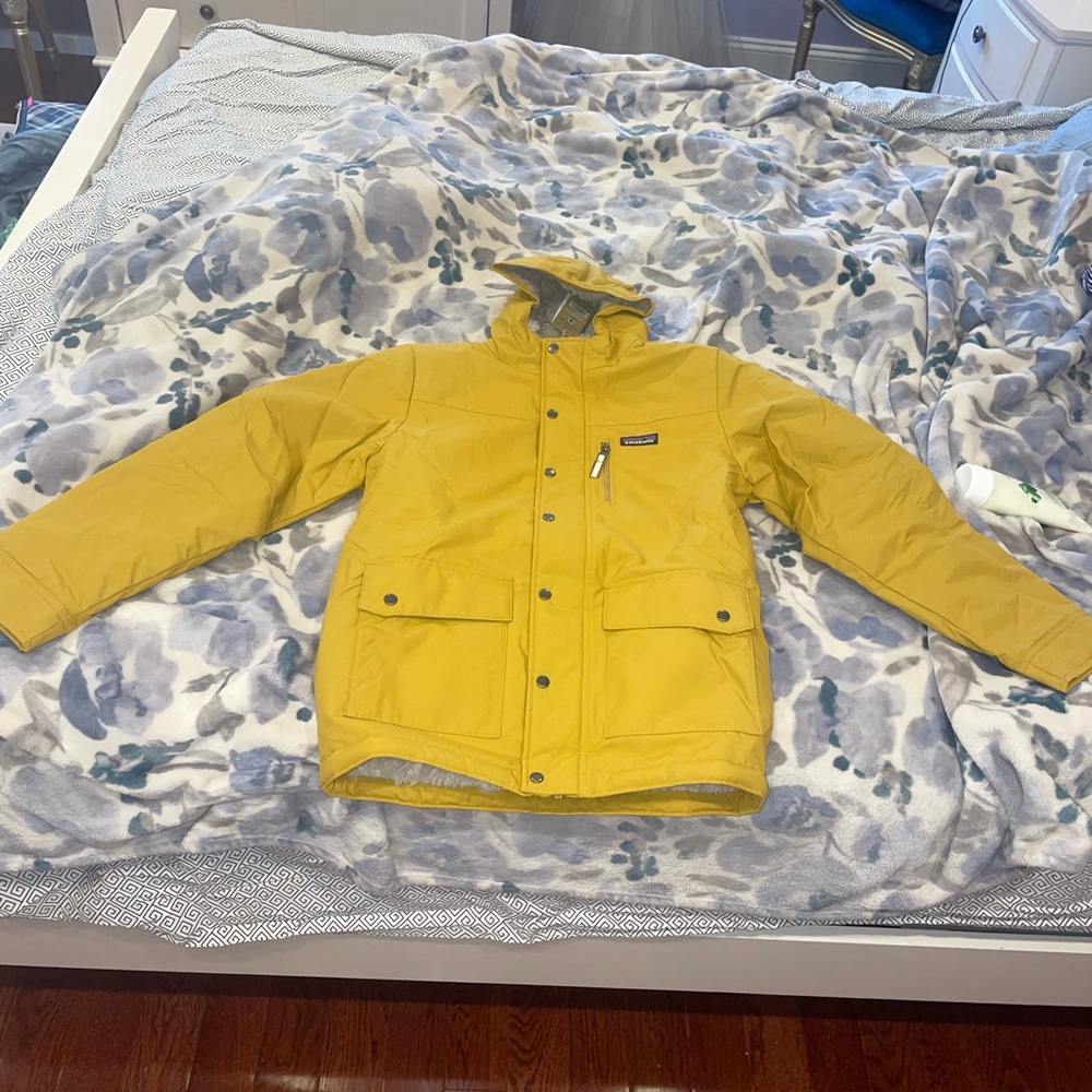 Brand New NWT kids yellow ultra warm Patagonia Jacket, never worn!
